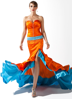 Robe de Bal de Promo Gaine Cœur Assymetrique Charmeuse Robe de Bal de Promo avec Ondulé Brodé Pailleté (018005091) Robe de Bal de Promo Gaine Cœur Assymetrique Charmeuse Robe de Bal de Promo avec Ondulé Brodé Pailleté (018005091)