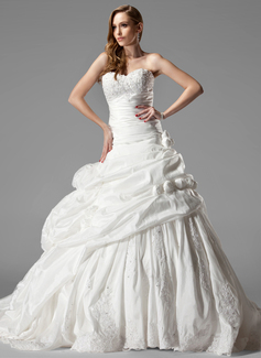Robe de Mariée bal Cœur Traîne Chapelle Taffetas Robe de Mariée avec Ondulé Dentelle Fleurs (002000461) Robe de Mariée bal Cœur Traîne Chapelle Taffetas Robe de Mariée avec Ondulé Dentelle Fleurs (002000461)