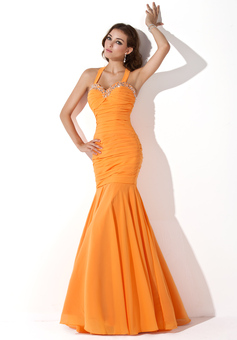 Avondjurken Zeemeermin Halter Vloerlengte Chiffon Avondjurken met Roes Kraal Lovertjes (017005814) Avondjurken Zeemeermin Halter Vloerlengte Chiffon Avondjurken met Roes Kraal Lovertjes (017005814)