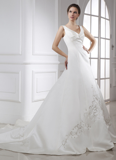 Robe de Mariée Ligne-A/Princesse Col V Traîne Chapelle Satin Robes de Mariée avec Broderie Ondulé (002015472) Robe de Mariée Ligne-A/Princesse Col V Traîne Chapelle Satin Robes de Mariée avec Broderie Ondulé (002015472)