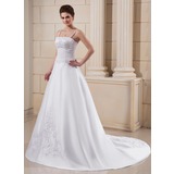 Ligne-A/Princesse Traine courte Satin Robe de Mariée avec Broderie Perlé (002006372)