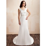 Coupe droite Col V Traine courte Satin Robe de Mariée avec Perlé (002001452)
