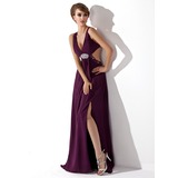 Gaine Col V Traine longue Mousseline Robe de Soirée avec Ondulé Brodé (017004356)