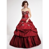 bal Cœur Traîne Chapelle Taffetas Robe de Quinceanera avec Brodé Ondulé Perles Sequins (021003122)