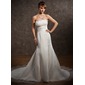 Empire Col roulé Traîne Chapelle Organza Satin Robe de Mariée avec Ondulé Dentelle Perlé (002001323)