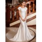 Sirene Encolure  carrée Traîne Chapelle Satin Robes de Mariée avec Ondulé  Dentelle  Perlé (002001668)
