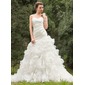 Ligne-A/Princesse Cœur Traîne Chapelle Robe de Mariée avec Ondulé Perlé Sequins (002024695)